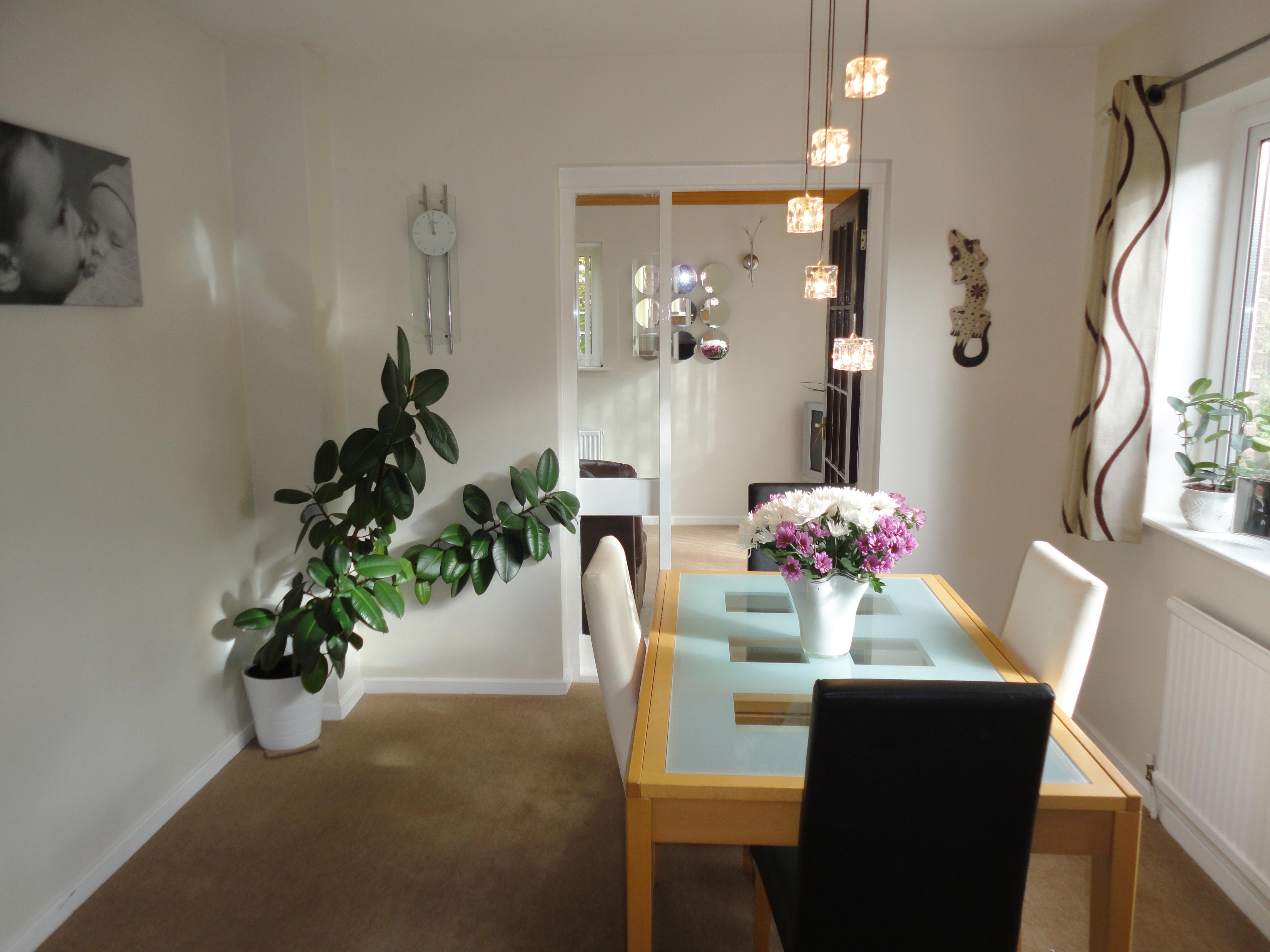 6 Laithe Avenue Dining Room.JPG